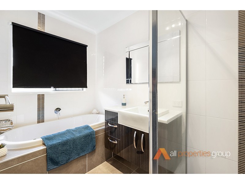 45 Cobblestone Avenue, Logan Reserve QLD 4133