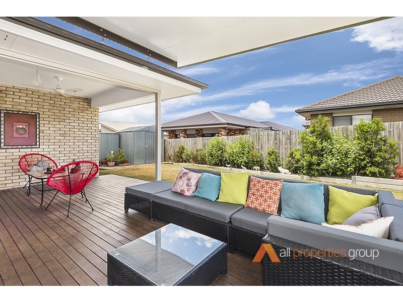 45 Cobblestone Avenue, Logan Reserve QLD 4133