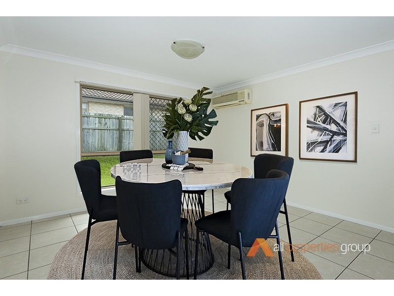 28c Spruce Street, Loganlea QLD 4131