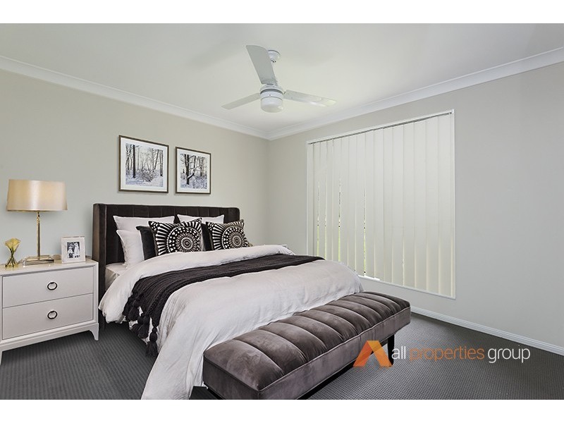 28c Spruce Street, Loganlea QLD 4131