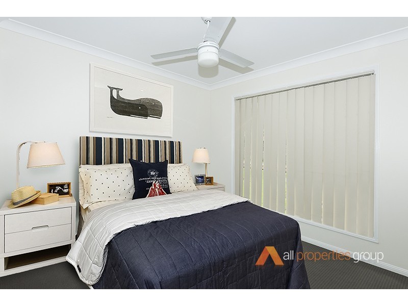 28c Spruce Street, Loganlea QLD 4131
