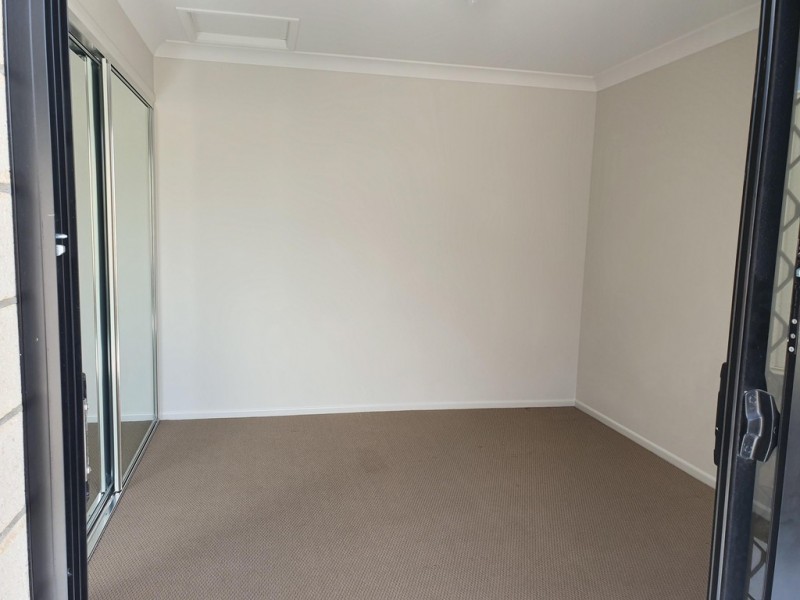 2/110 Judith Street, Crestmead QLD 4132