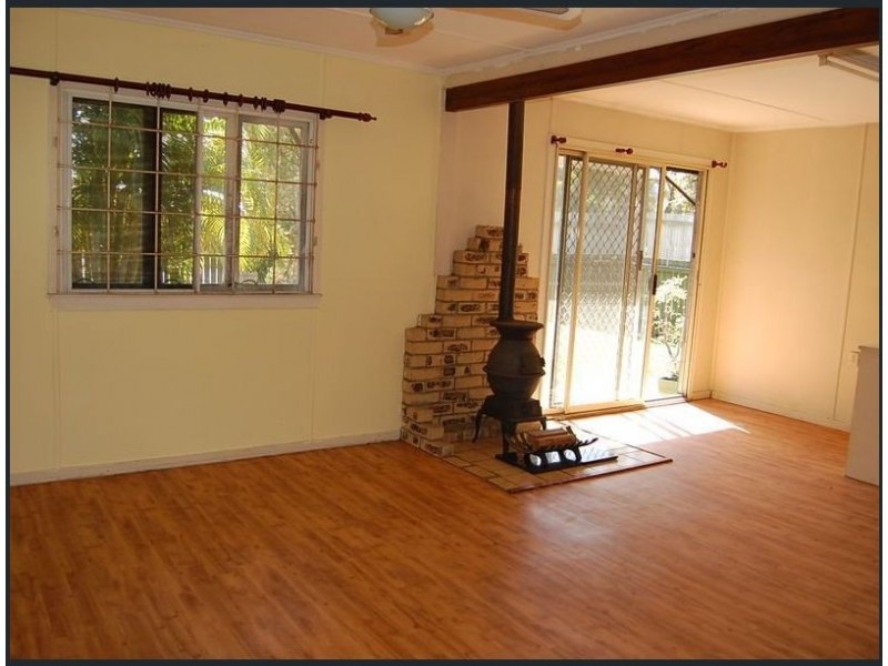 24 Acacia Road, Woodridge QLD 4114