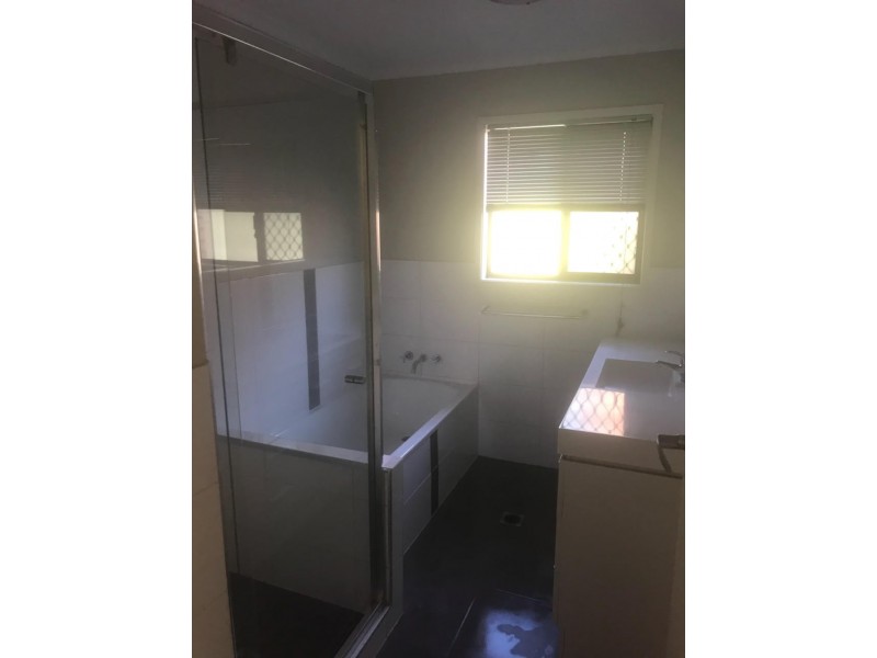 45 Enford Street, Hillcrest QLD 4118