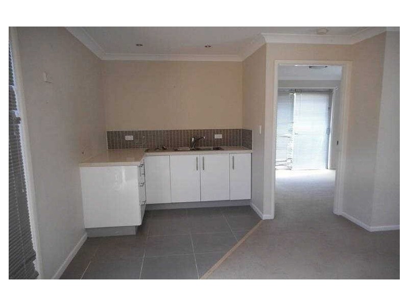 45 Enford Street, Hillcrest QLD 4118