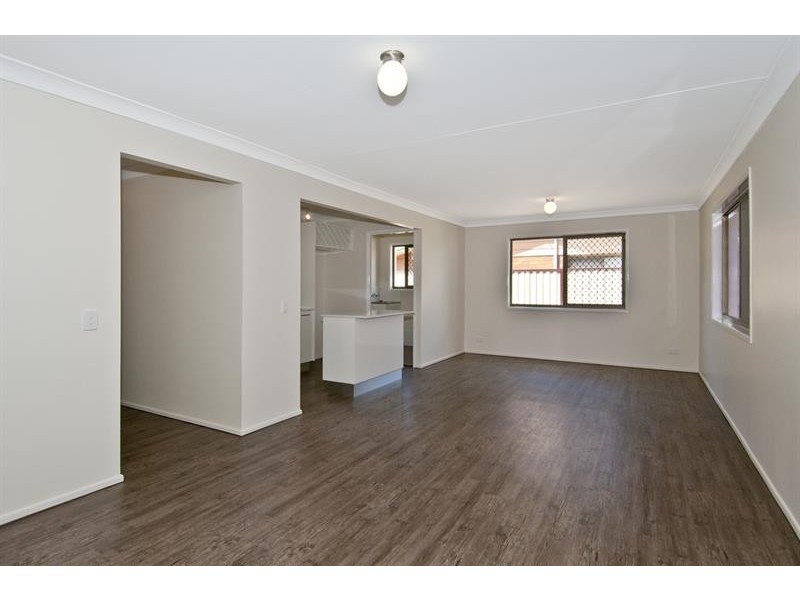 39 Robert Stanley Drive, Mount Warren Park QLD 4207