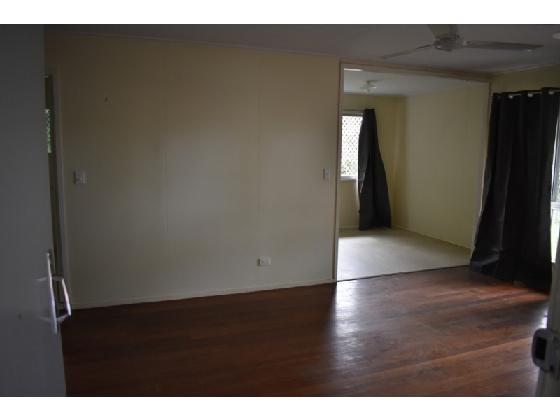 5 Errol Street, Loganlea QLD 4131