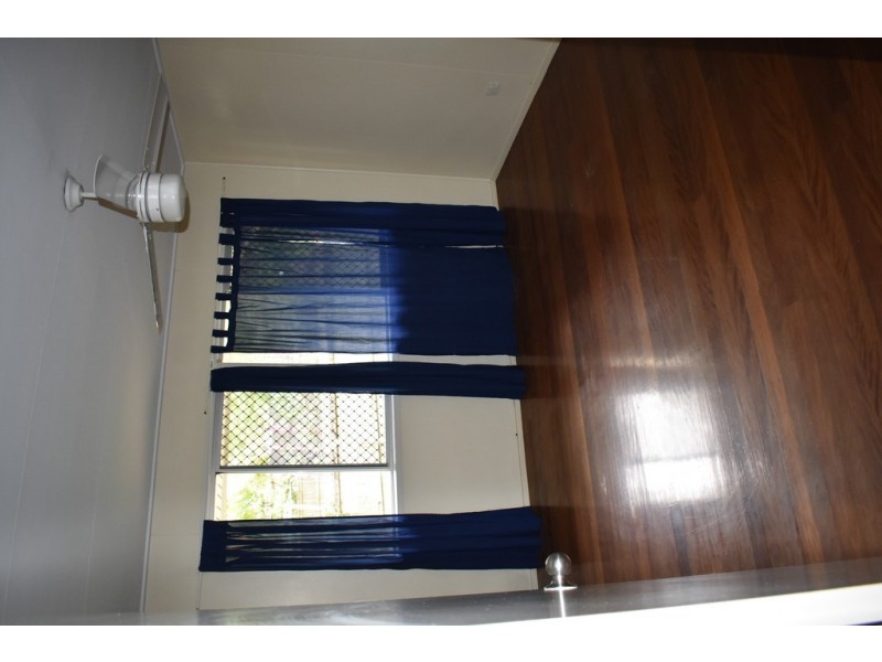 5 Errol Street, Loganlea QLD 4131