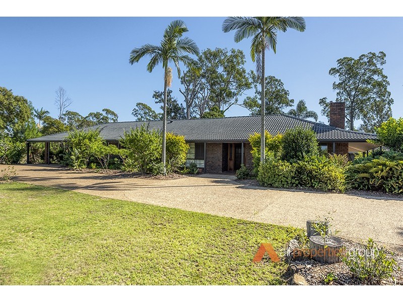 182-184 Andrew Rd, Greenbank QLD 4124
