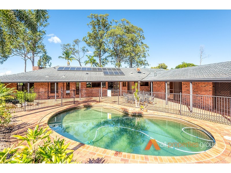 182-184 Andrew Rd, Greenbank QLD 4124