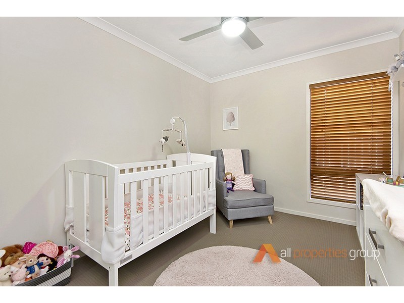 27 Slate Ct, Logan Reserve QLD 4133