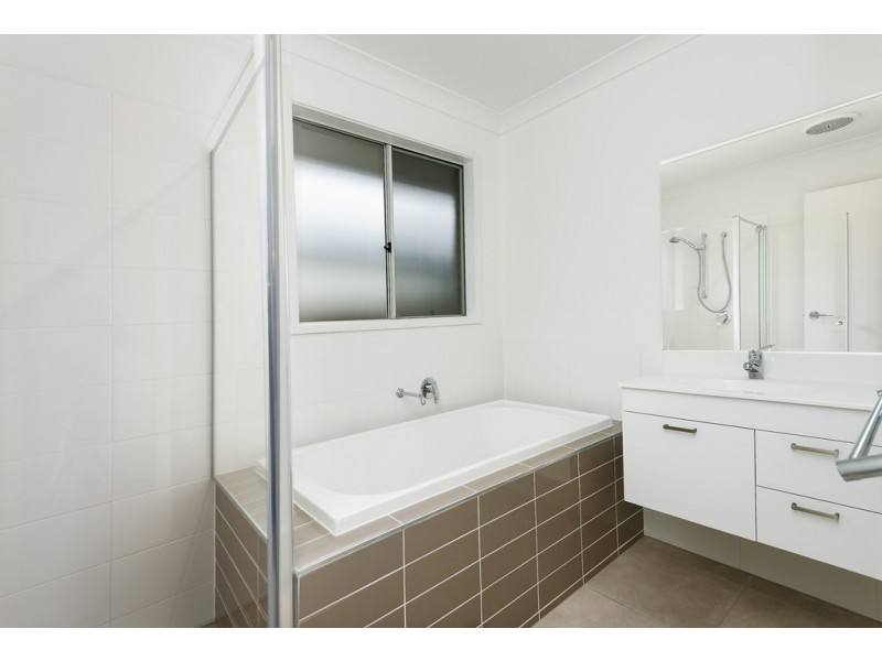 69 Naples Street, Redbank QLD 4301