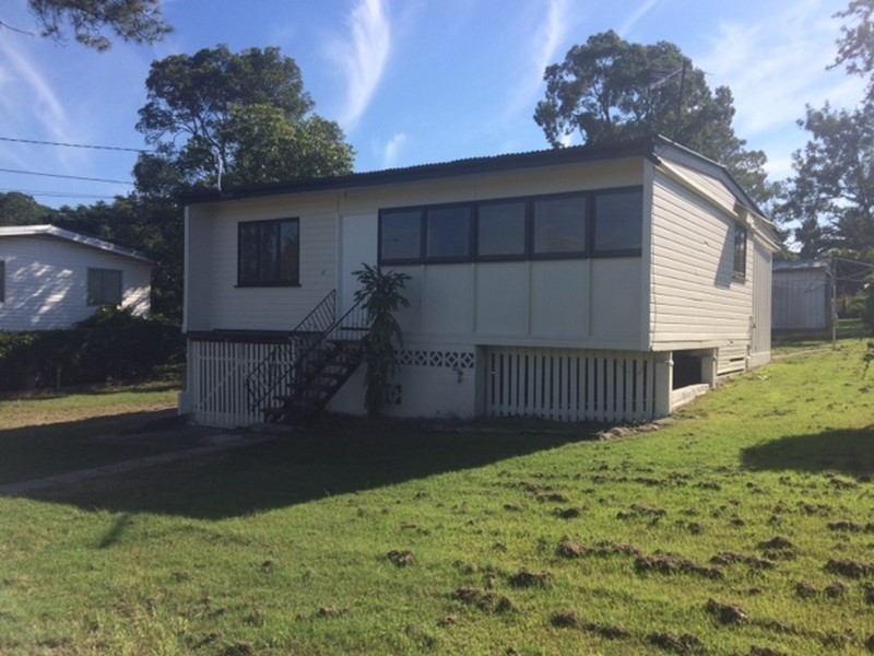 42 Bruce Road, Woodridge QLD 4114