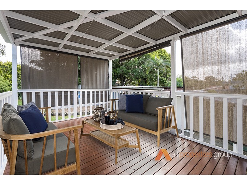 24 Hope St, Kingston QLD 4114