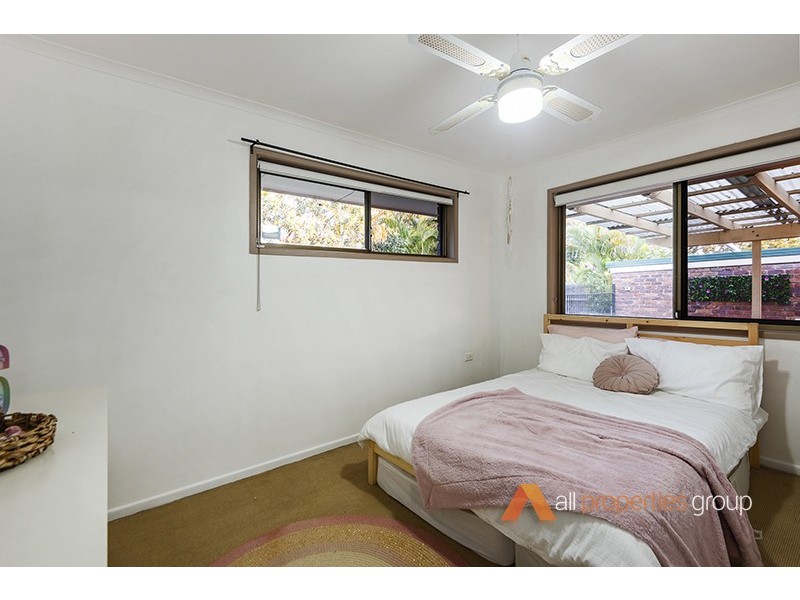 45 Jilbard Drive, Springwood QLD 4127