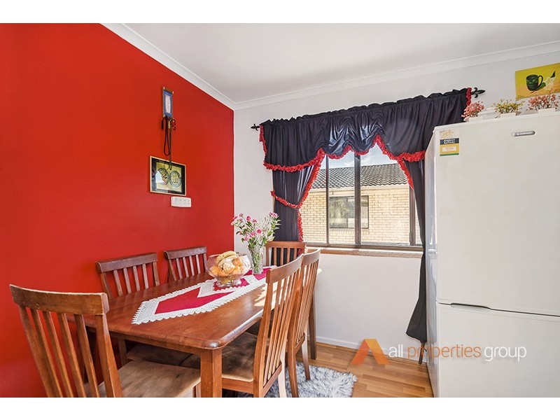 14/28 Defiance Rd, Logan Central QLD 4114