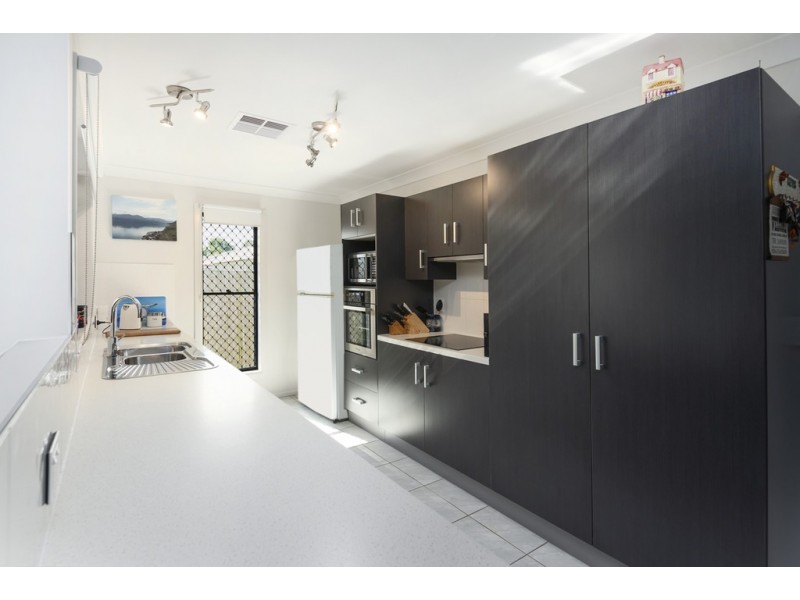 13 Sueinnes Street, Eagleby QLD 4207