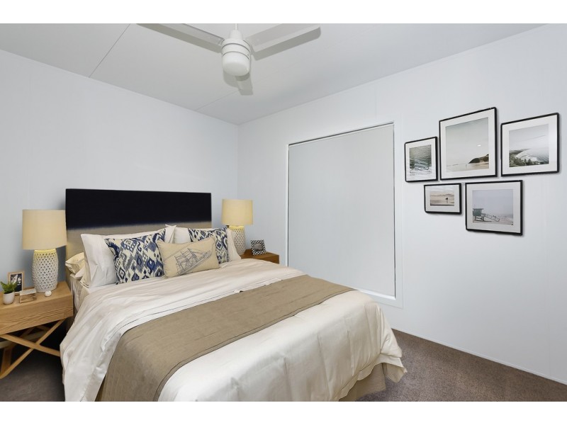 1B Deloraine Drive, Springwood QLD 4127