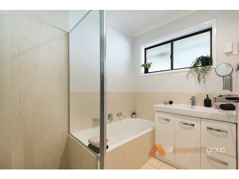 22 Tansey Drive, Tanah Merah QLD 4128