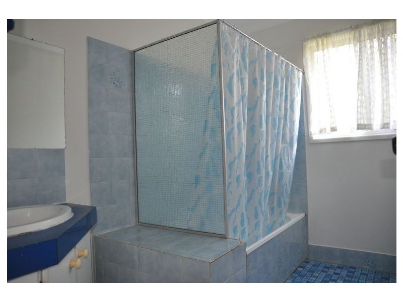 46 Anchusa St, Kingston QLD 4114