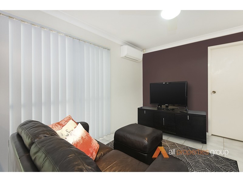 73 Evergreen Avenue, Loganlea QLD 4131