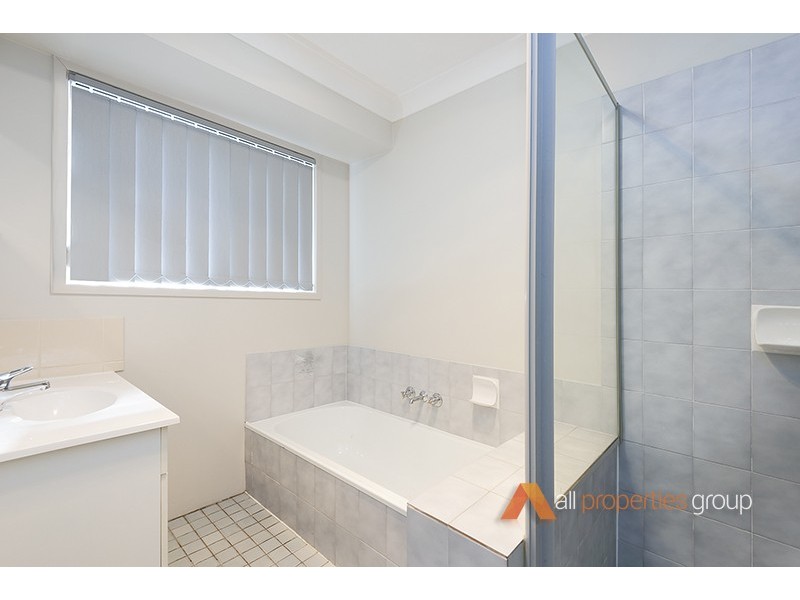 73 Evergreen Avenue, Loganlea QLD 4131