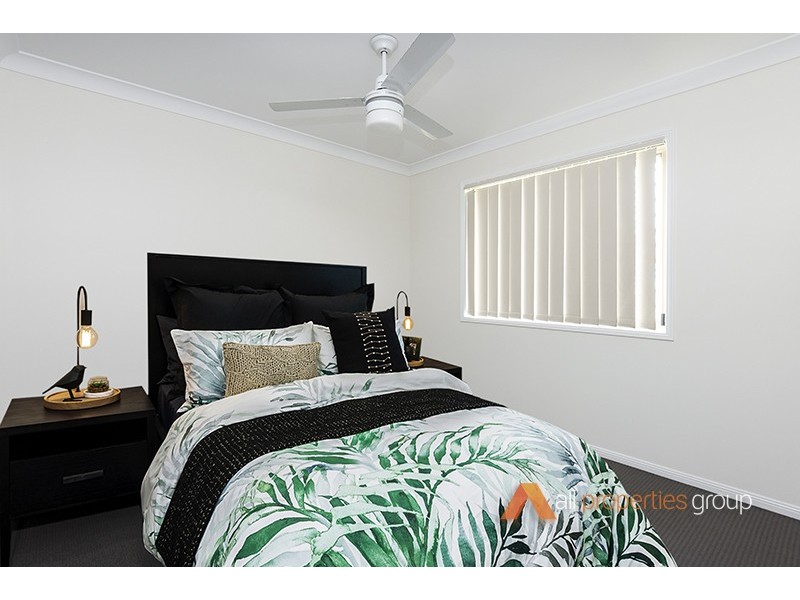 28C. Spruce Street, Loganlea QLD 4131