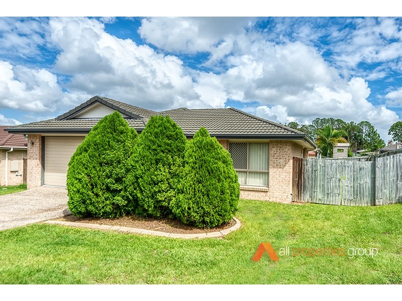 28C. Spruce Street, Loganlea QLD 4131