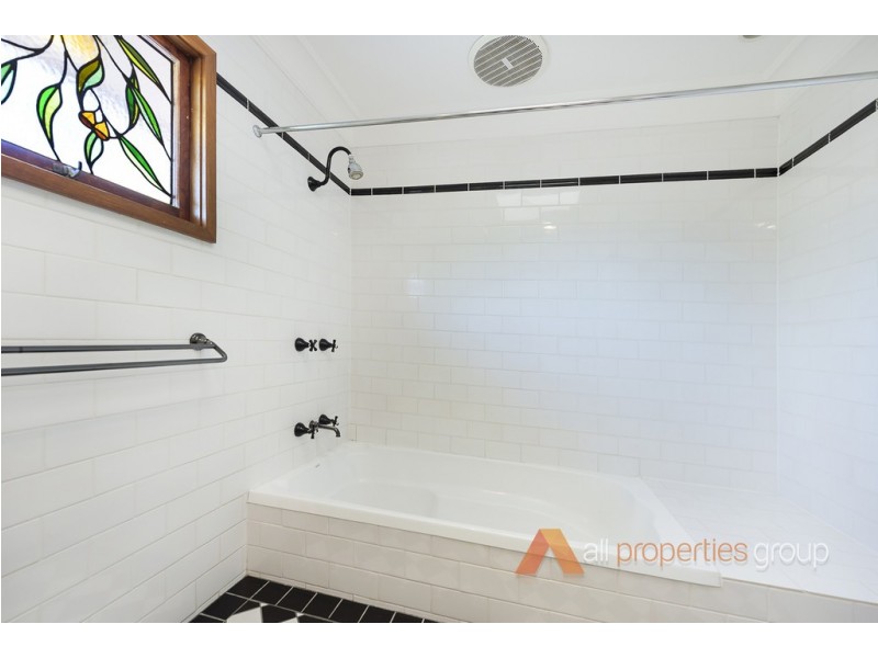 23 Miawela Street, Seven Hills QLD 4170