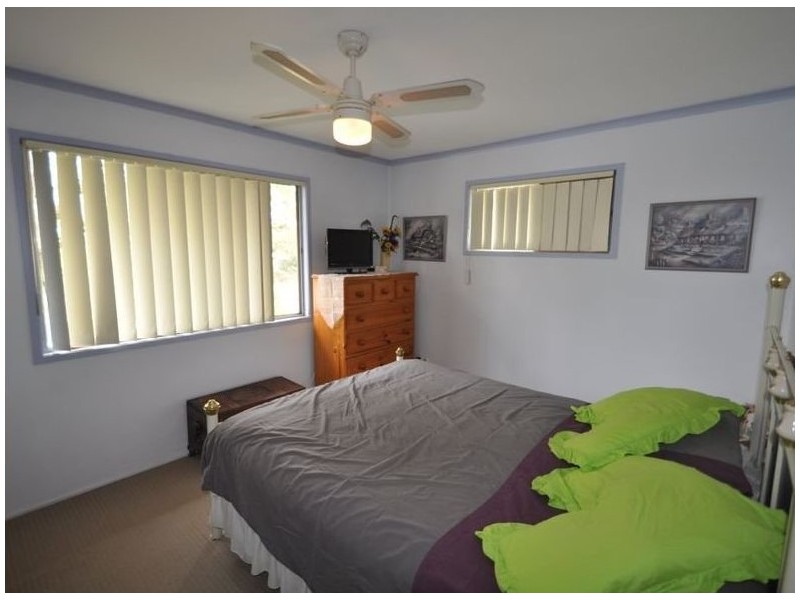 86 Mayes Street, Kingston QLD 4114