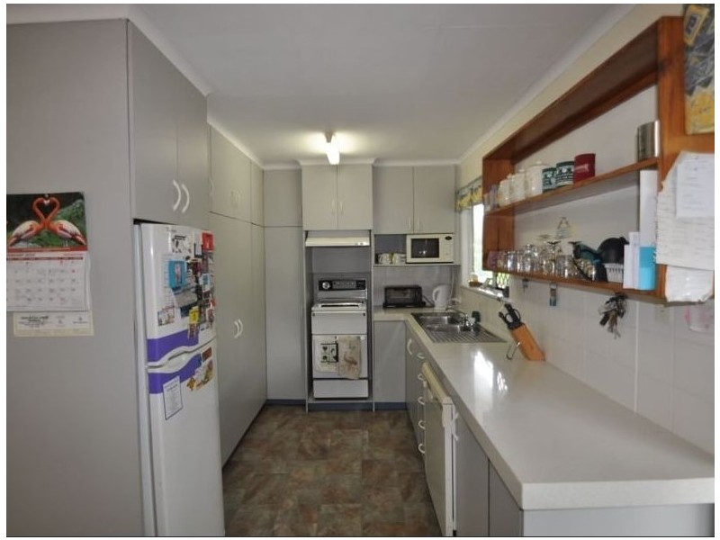 86 Mayes Street, Kingston QLD 4114