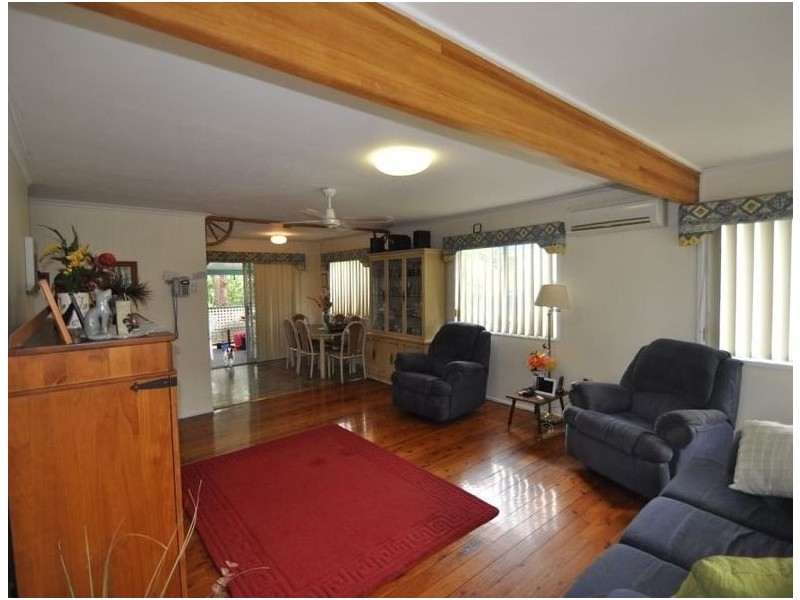 86 Mayes Street, Kingston QLD 4114