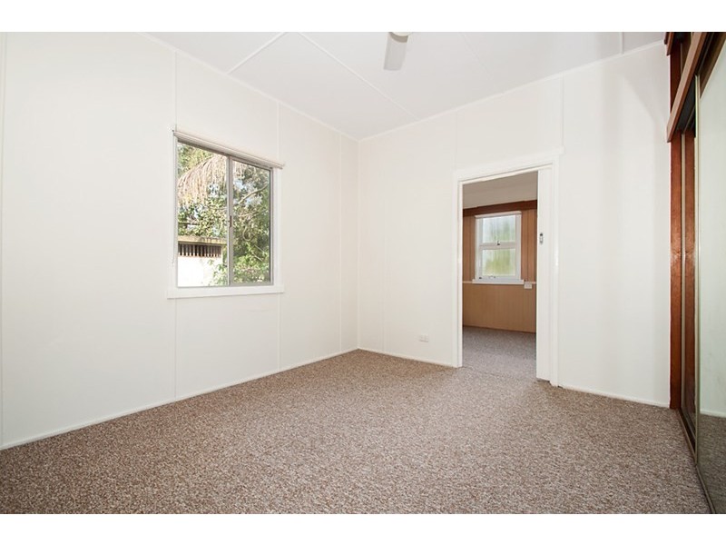 13 Oates Avenue, Woodridge QLD 4114
