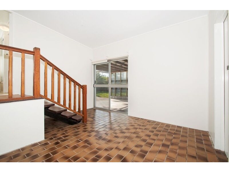 13 Oates Avenue, Woodridge QLD 4114