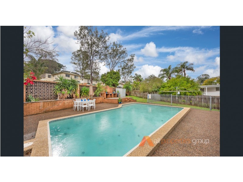 21 Palm Ave, Kingston QLD 4114