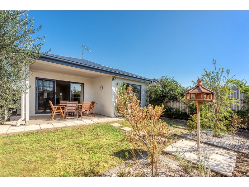 120 Ridgevale Boulevard, Holmview QLD 4207