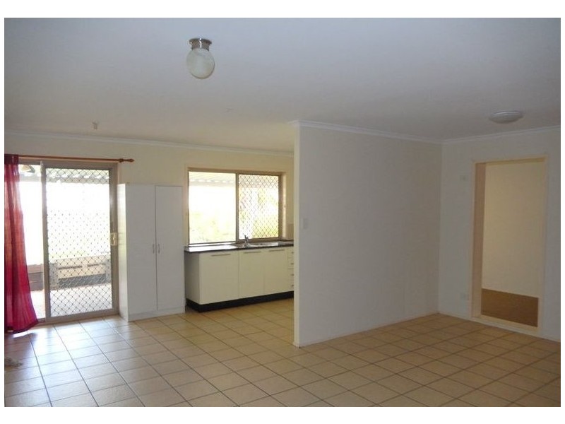18 Bix Court, Crestmead QLD 4132
