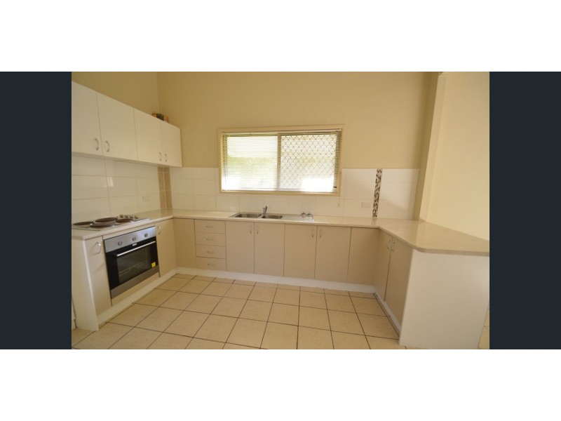 30 Pamela Crescent, Woodridge QLD 4114