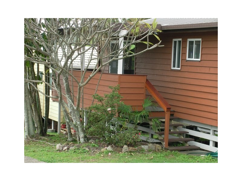 33 Cedar Drive, Stapylton QLD 4207