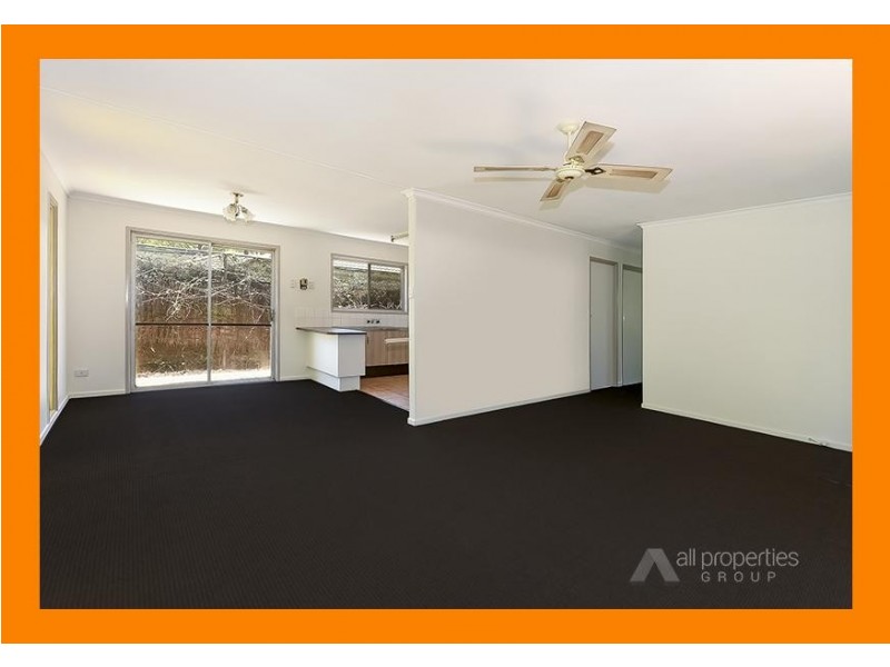 15 Eridani Avenue, Kingston QLD 4114