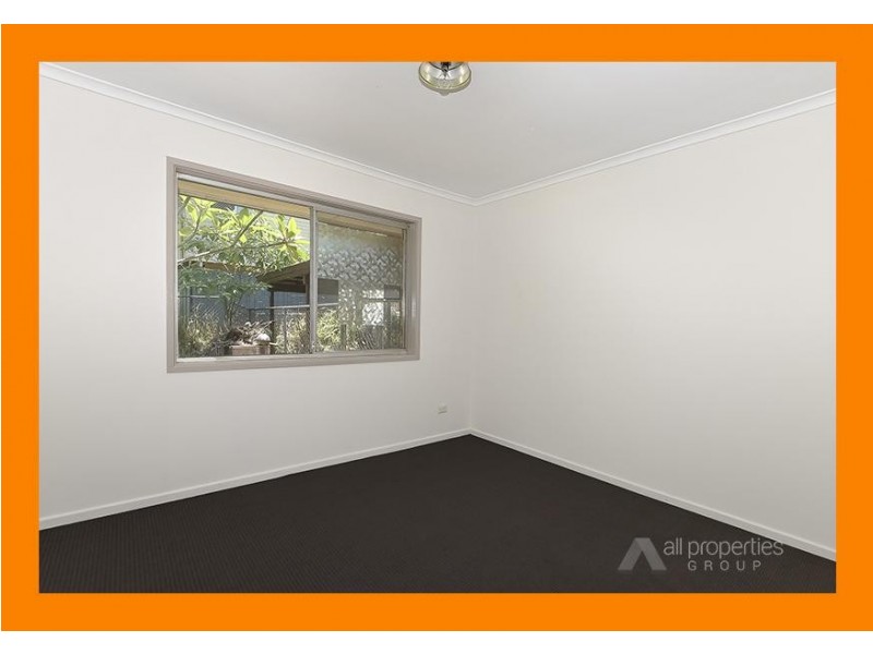 15 Eridani Avenue, Kingston QLD 4114
