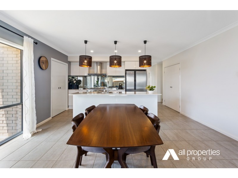 61 Summerview Ave, Yarrabilba QLD 4207