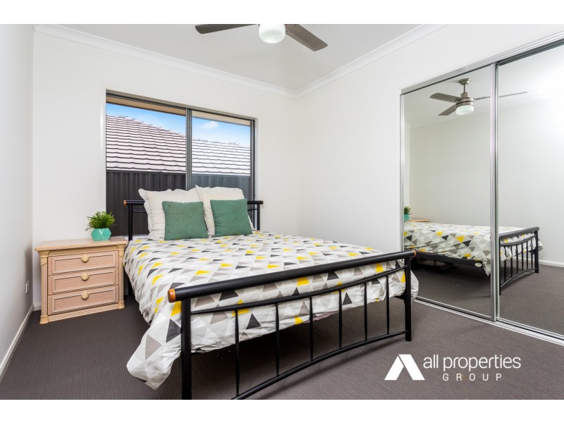 61 Summerview Ave, Yarrabilba QLD 4207