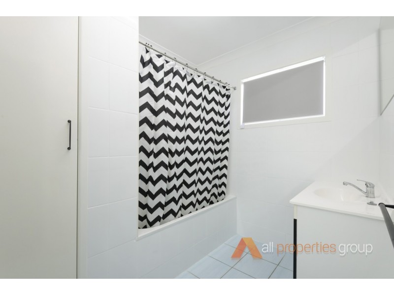 1/11 Crestview Street, Loganlea QLD 4131