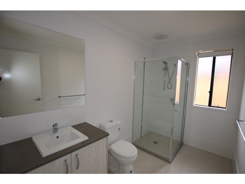 2/16 Ryrie Court, Park Ridge QLD 4125
