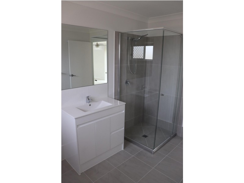 20a Bedford Street, Eagleby QLD 4207