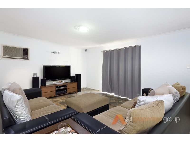 33 Carinya Street, Crestmead QLD 4132