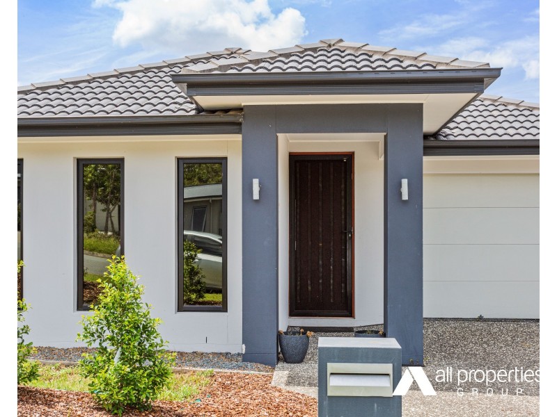 37 Sandover St, Holmview QLD 4207