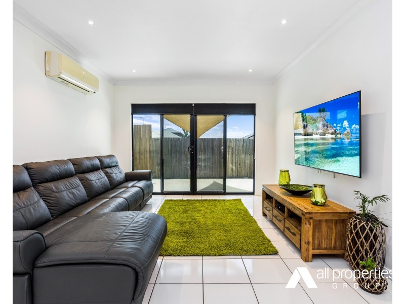 37 Sandover St, Holmview QLD 4207