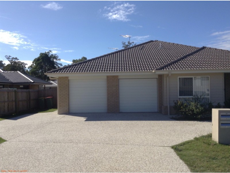 2/32 Greenpark Drive, Crestmead QLD 4132